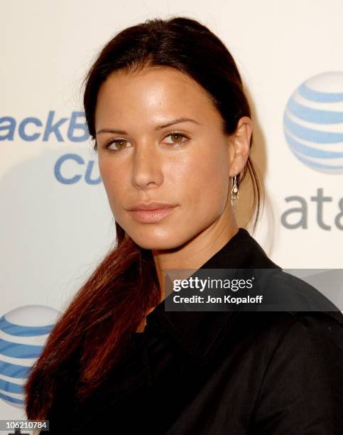 Rhona Mitra